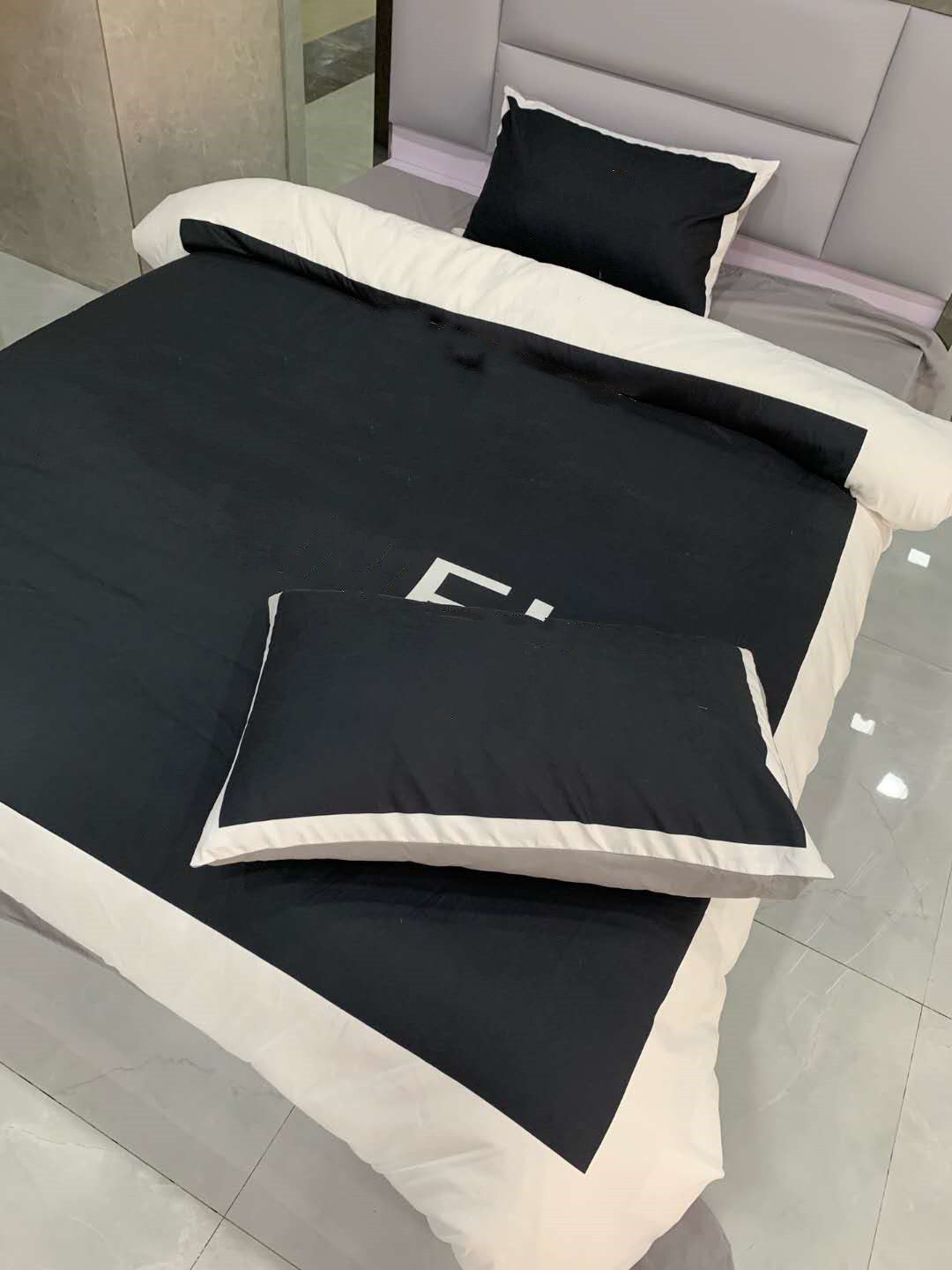 Newest Cotton Bedding Sets Size Cartoon Printed Quilt Cover Sets sale 2 Pillow Cases Bedding Sheet Duvet Cover
Newest Cotton Bedding Sets Size Cartoon Printed Quilt Cover Sets sale 2 Pillow Cases Bedding Sheet Duvet Cover