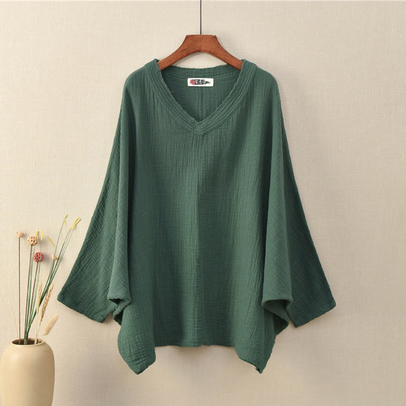 Johnature Autumn Bat Sleeve T-Shirts Vintage Women Cotton Linen V-Neck Solid Color Plus Size Women Cloths Casual T-Shirts 201028