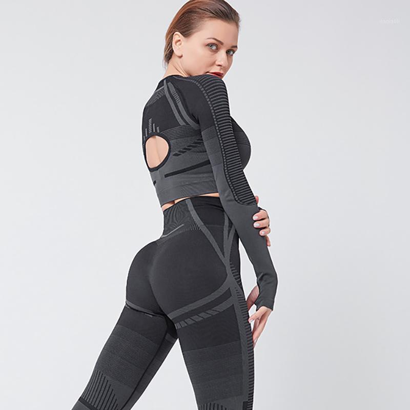CHRLEISURE Sports Suit Back Hollow Long Sleeve Yoga Set Elasticity Tight Stripe Tracksuit Women Push Up Gym Fitness Clothing1, Red yoga set
CHRLEISURE Sports Suit Back Hollow Long Sleeve Yoga Set Elasticity Tight Stripe Tracksuit Women Push Up Gym Fitness Clothing1, Red yoga set