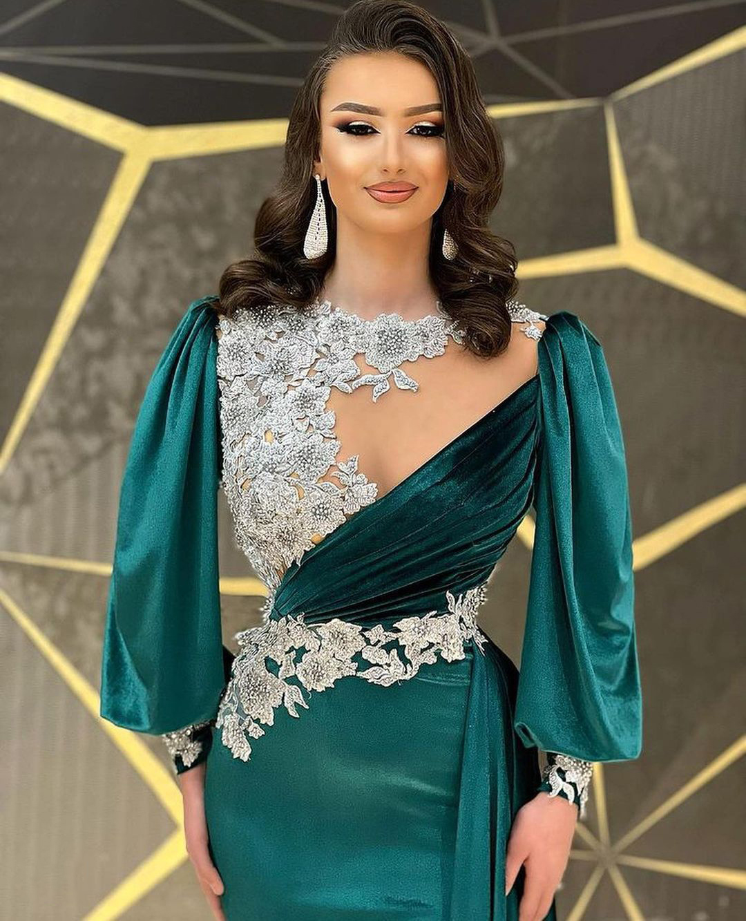 Sage Prom Dress Jewel Long-sleeves Custom made Velvet Appliques Race Floor-length Formal Party Evening Dresses