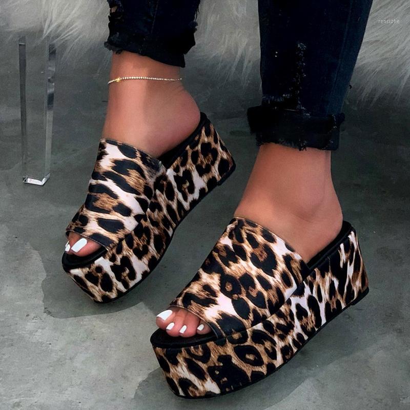 Women's Summer Faux Far Leather Slippers Fashion Thick Bottom Wedge Beach Shoes 2020 Plus Size Leopard Print Sandals Sandalias1, Black
Women's Summer Faux Far Leather Slippers Fashion Thick Bottom Wedge Beach Shoes 2020 Plus Size Leopard Print Sandals Sandalias1, Black