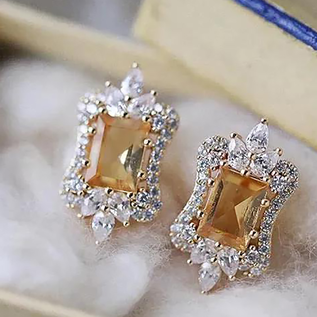 Designers Earrings Women's Jewelry Luxurys Charm fashion Earring temperament gemstone silver non allergic party Valentine's Day gi, Golden
Designers Earrings Women's Jewelry Luxurys Charm fashion Earring temperament gemstone silver non allergic party Valentine's Day gi, Golden