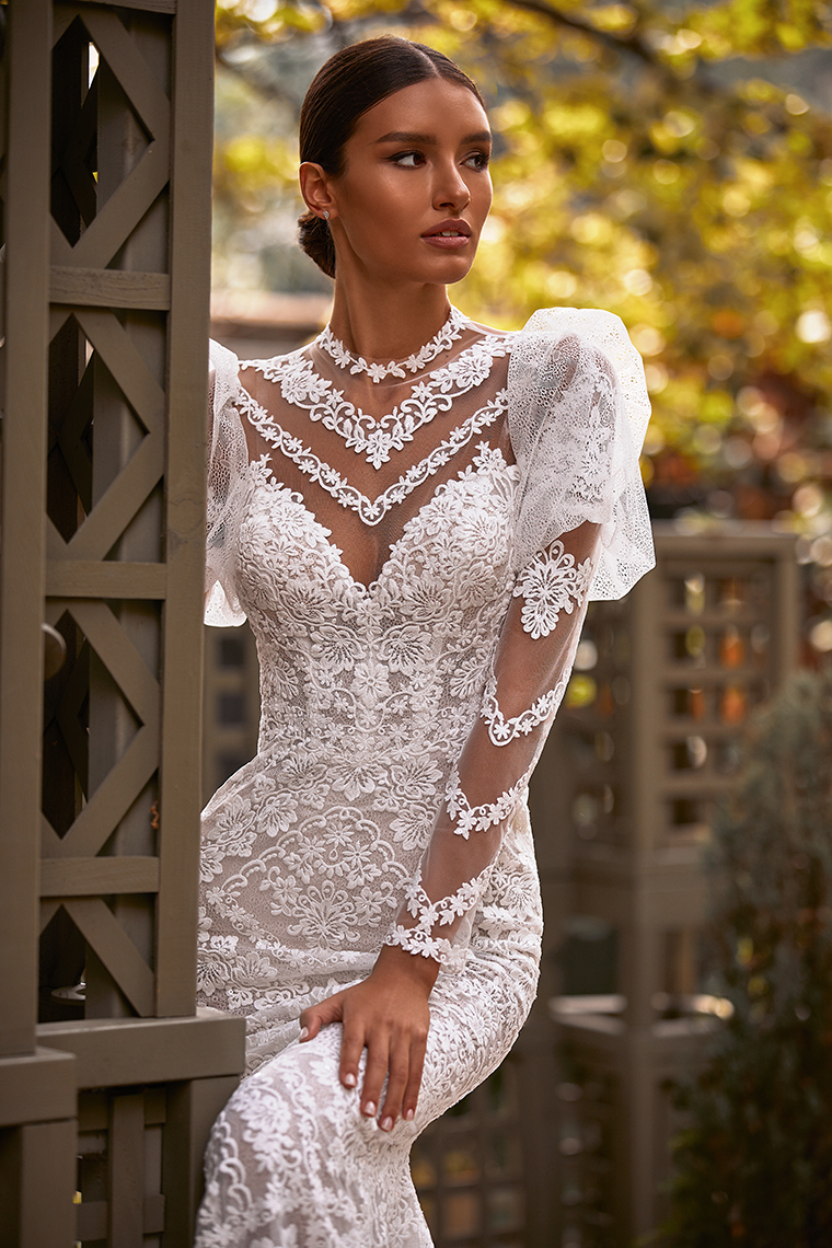 Vintage White Mermiad Wedding Dresses Lace Appliques Bridal Gown Custom Made Embroidery Sheer Neck Puffy Long Sleeves Robes De Mariée