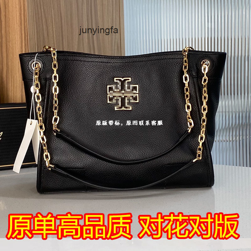 tote top quality bag leather torysburchs large women's capacity Shopping Bag Tote Hand cabinet withdrawal cowhide shoulder mature
tote top quality bag leather torysburchs large women's capacity Shopping Bag Tote Hand cabinet withdrawal cowhide shoulder mature