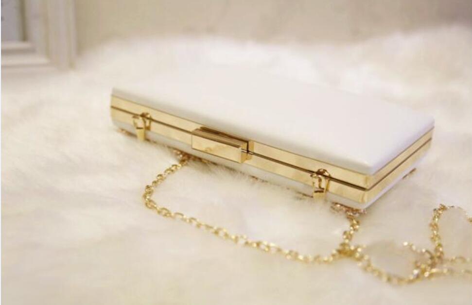HBP Luxury Rhinestone Clutch Evening Bag Women Brand Designer Chic Diamond Handbag Chain Shoulder Bag For Evening Party Purse 004W, Gold
HBP Luxury Rhinestone Clutch Evening Bag Women Brand Designer Chic Diamond Handbag Chain Shoulder Bag For Evening Party Purse 004W, Gold