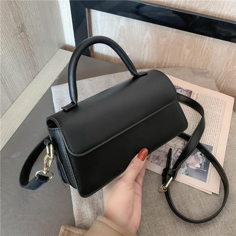 2021 Spring New Trendy Fashion Ladies Handbags High Quality All-match Single Shoulder Messenger Bag Texture Small Bag Female, Black
2021 Spring New Trendy Fashion Ladies Handbags High Quality All-match Single Shoulder Messenger Bag Texture Small Bag Female, Black