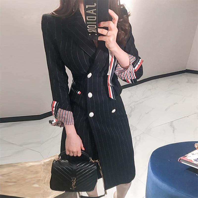 Striped Women' Windbreaker Double-breasted Long Sleeve Trench Female 2020 Fall Winter Elegant Business Blazer Dress Outwear, Black
Striped Women' Windbreaker Double-breasted Long Sleeve Trench Female 2020 Fall Winter Elegant Business Blazer Dress Outwear, Black