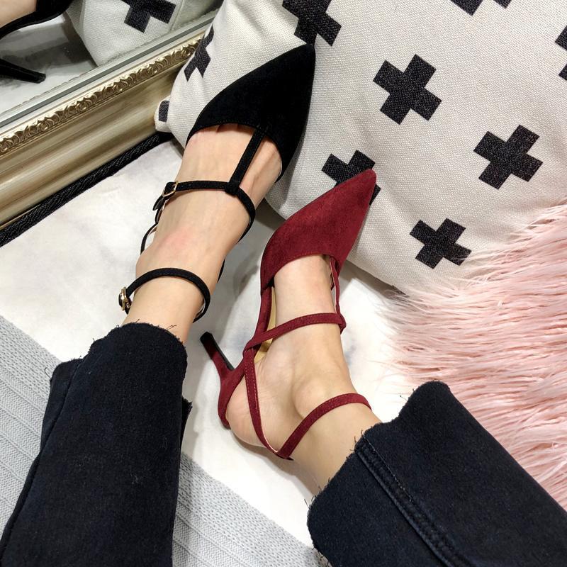 Crazy2021 Wine Red High-heeled Fairy Slim Heels New Versatile 5cm Bandage Single Spring Wedding Sexy Shoes1, Bright red 10cm
Crazy2021 Wine Red High-heeled Fairy Slim Heels New Versatile 5cm Bandage Single Spring Wedding Sexy Shoes1, Bright red 10cm