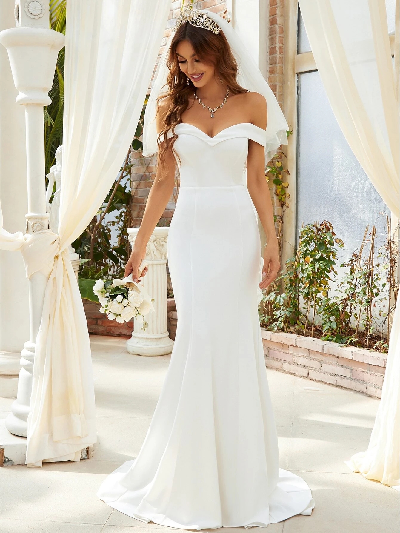 Simple Off Shoulder Mermaid Wedding Dress 2024 Simple Soft Satin Summer Backless Bridal Party Gowns robe de soiree