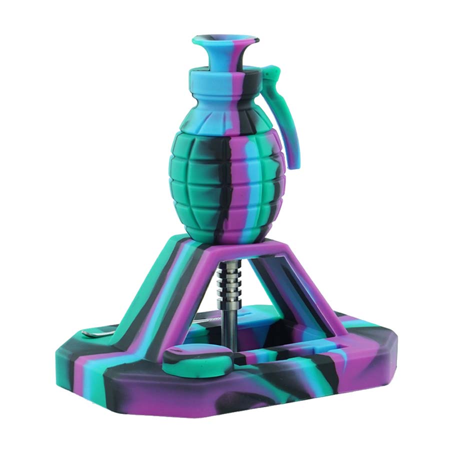 Grenade water pipe Set Multi color Silicone Micro NC with 14mm joint titanium tip glass water pipe silicone water bong oil burner bubb
Grenade water pipe Set Multi color Silicone Micro NC with 14mm joint titanium tip glass water pipe silicone water bong oil burner bubb