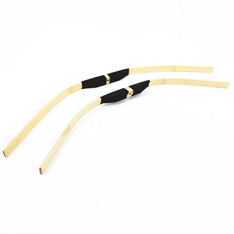 High quality Handmade traditional wooden bow and arrow set archery hunting bow bamboo limbs attached with arrow quiver
High quality Handmade traditional wooden bow and arrow set archery hunting bow bamboo limbs attached with arrow quiver