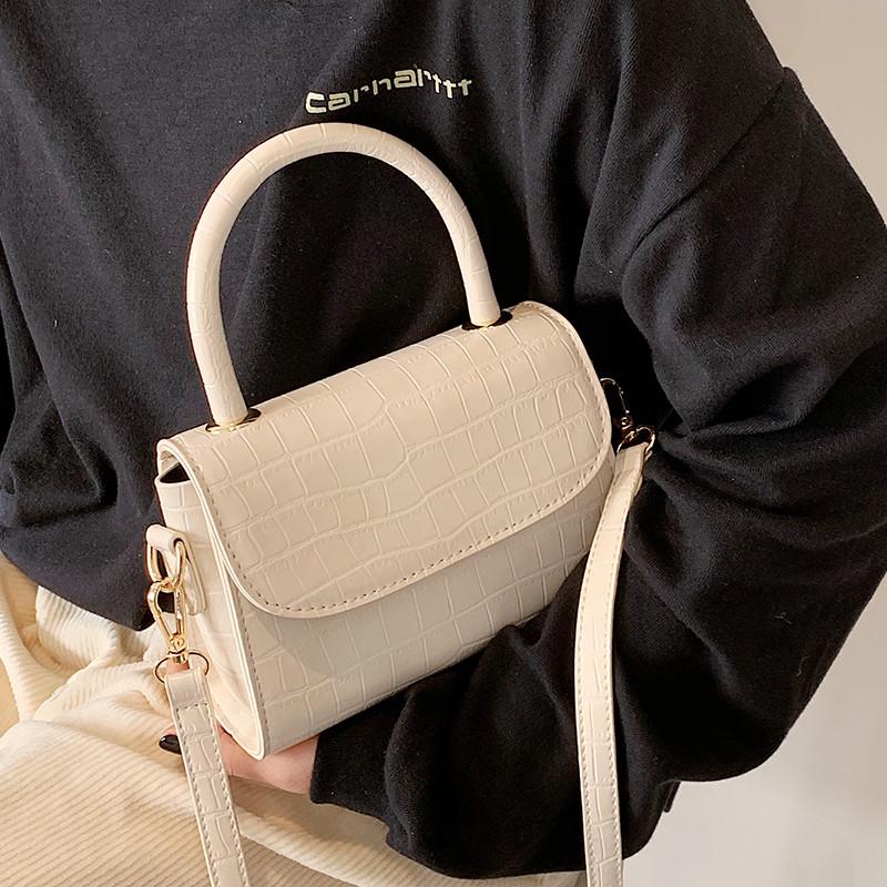 Crocodile Pattern Small Square Bag 2021 Spring New High-quality PU Leather Women's Designer Handbag Small Shoulder Messenger Bag, White
Crocodile Pattern Small Square Bag 2021 Spring New High-quality PU Leather Women's Designer Handbag Small Shoulder Messenger Bag, White
