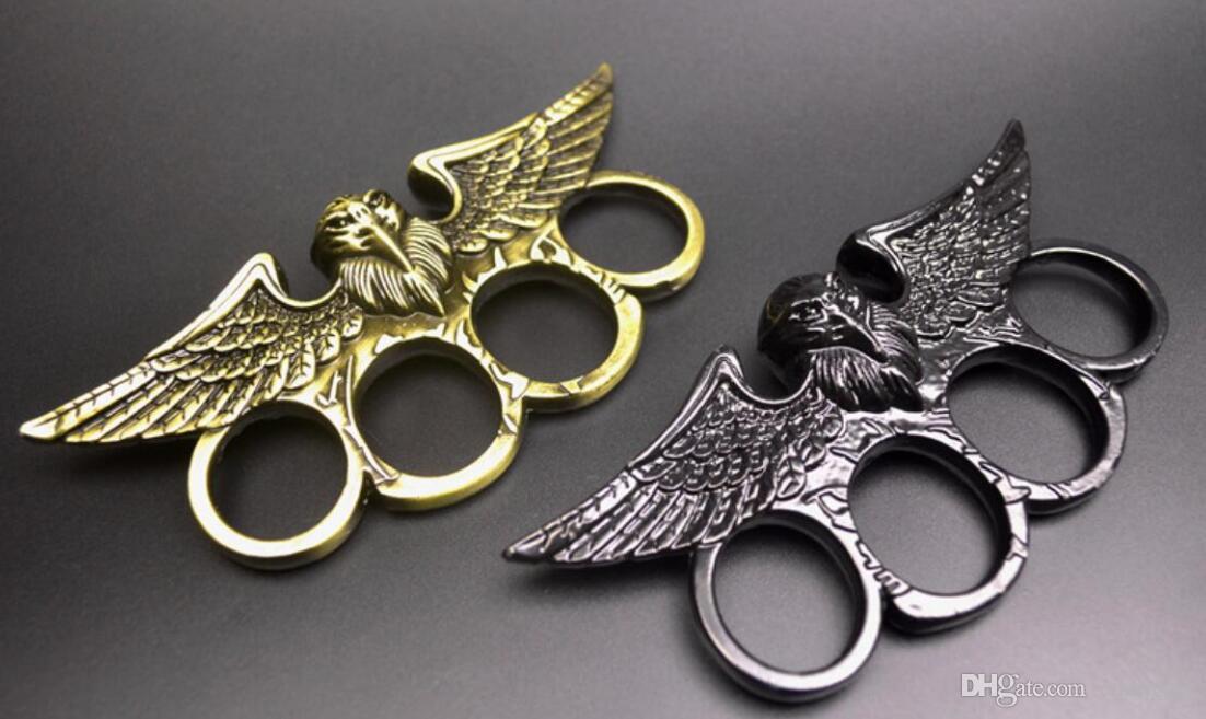 Fiberglass alloy finger tiger four-finger self-defense weapon Four-finger fist clasp iron four-finger hand support self-defense equipmentThi
Fiberglass alloy finger tiger four-finger self-defense weapon Four-finger fist clasp iron four-finger hand support self-defense equipmentThi
