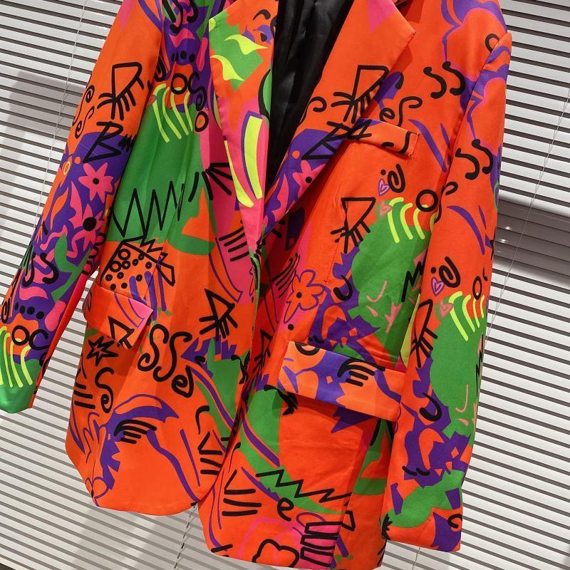 DEAT Autumn New Arrivals Long Sleeve Nothced Collar Orange Letters Graffiti Slim Blazer Women Coat Streetwear MK330 201201