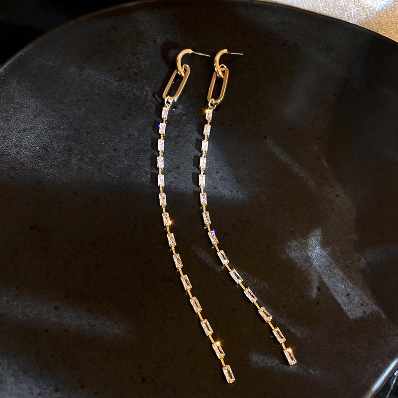 Dangle & Chandelier Fashion Fine 14K Real Gold Geometric Zircon Tassels Drop Earrings For Women Girl Jewelry S925 Silver Needle Party
Dangle & Chandelier Fashion Fine 14K Real Gold Geometric Zircon Tassels Drop Earrings For Women Girl Jewelry S925 Silver Needle Party