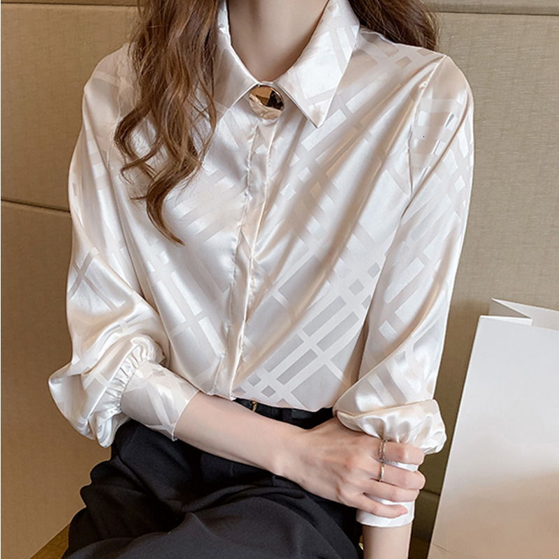 2021 New Women's Satin Shirts Striped Only Breasted Puff Sleeves Ladies Blouses Office Lady Chiffon Spring Shirt IQC5, Khaki.
2021 New Women's Satin Shirts Striped Only Breasted Puff Sleeves Ladies Blouses Office Lady Chiffon Spring Shirt IQC5, Khaki.