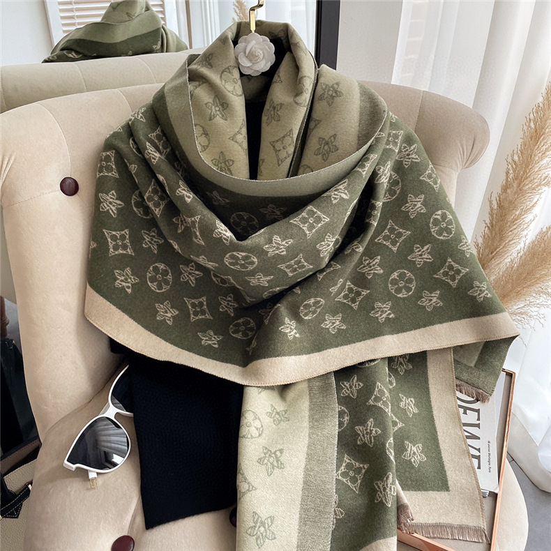 Luxury Cashmere Scarf Women Winter Warm Shawls and Wraps Design Horse Print Bufanda Thick Blanket Scarves 2022
Luxury Cashmere Scarf Women Winter Warm Shawls and Wraps Design Horse Print Bufanda Thick Blanket Scarves 2022