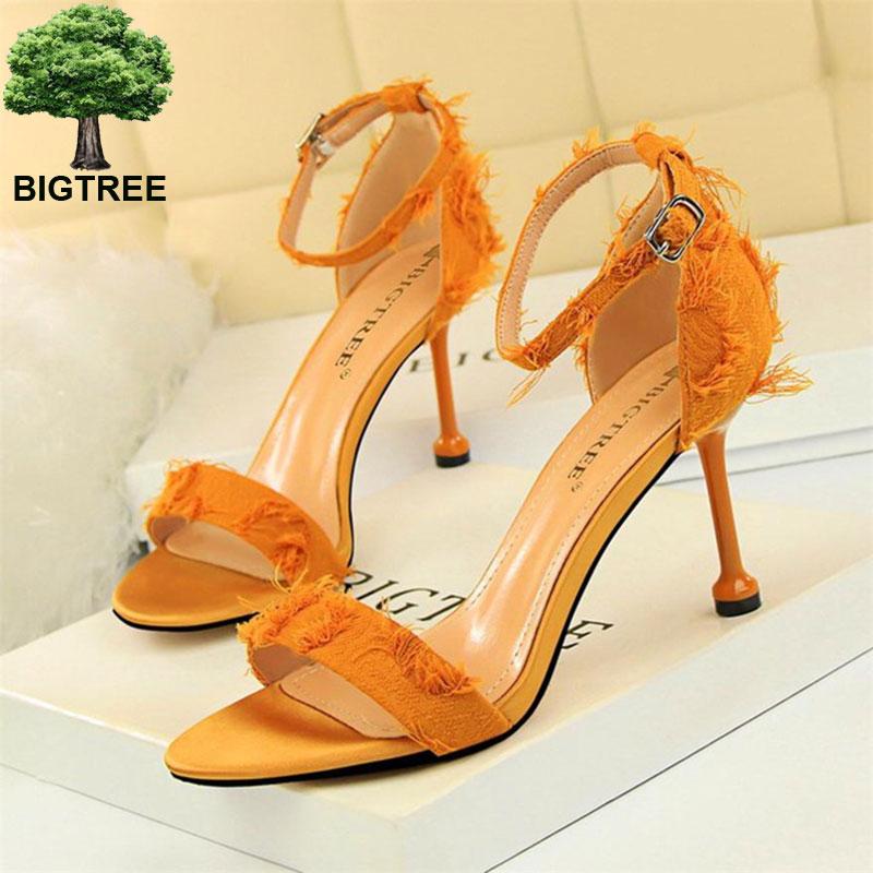 BIGTREE Open Toe Fringe Fashion Women Sandals Summer Cotton Fabric Buckle High Heels Shoes Women's Party Sandal Office Pumps, Beige
BIGTREE Open Toe Fringe Fashion Women Sandals Summer Cotton Fabric Buckle High Heels Shoes Women's Party Sandal Office Pumps, Beige