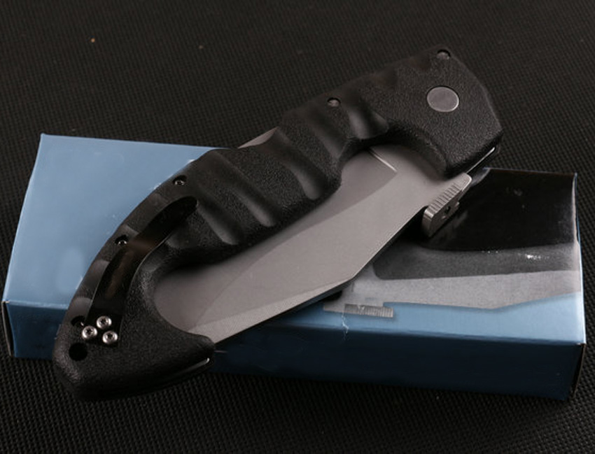 High Quality Survival Tactical Folding knife 440C 58HRC Titanium finish Blade knifes knives with Retail box