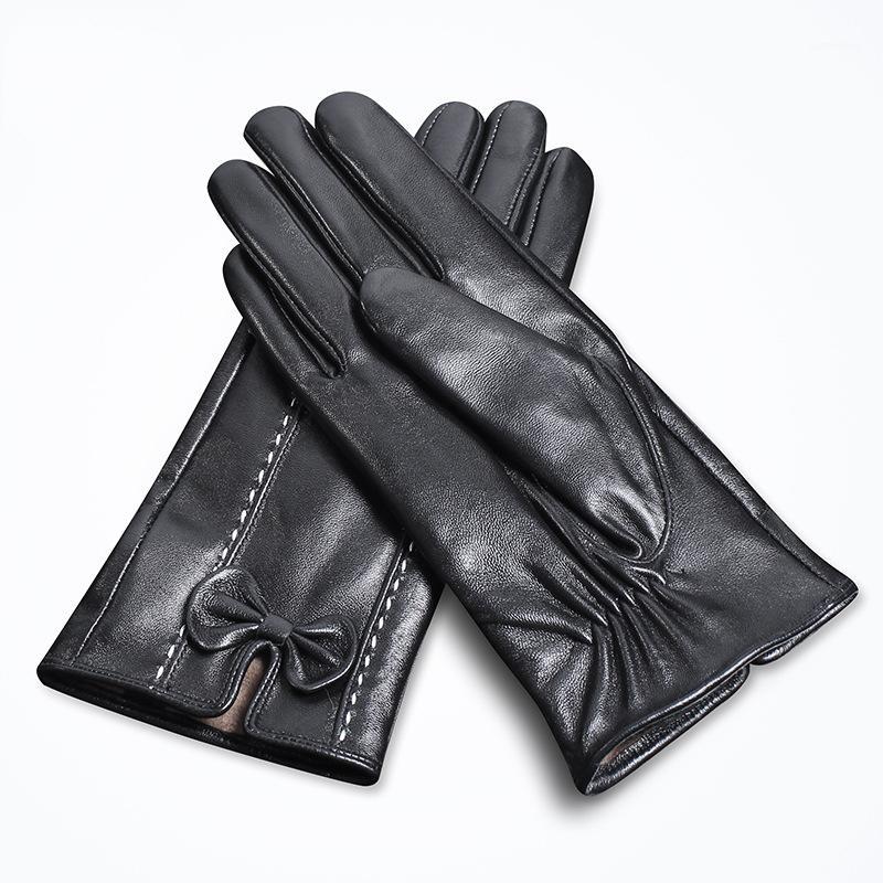 JKP elegant leather ladies gloves plus velvet thick warm touch screen short bow women's sheepskin gloves female winter ST-171
JKP elegant leather ladies gloves plus velvet thick warm touch screen short bow women's sheepskin gloves female winter ST-171