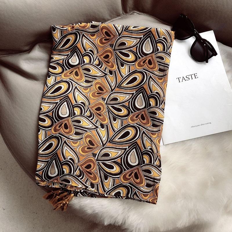 PHLE Foreign trade cotton scarf female girl love all-match spring and autumn silk scarf thin sunscreen shawl
PHLE Foreign trade cotton scarf female girl love all-match spring and autumn silk scarf thin sunscreen shawl