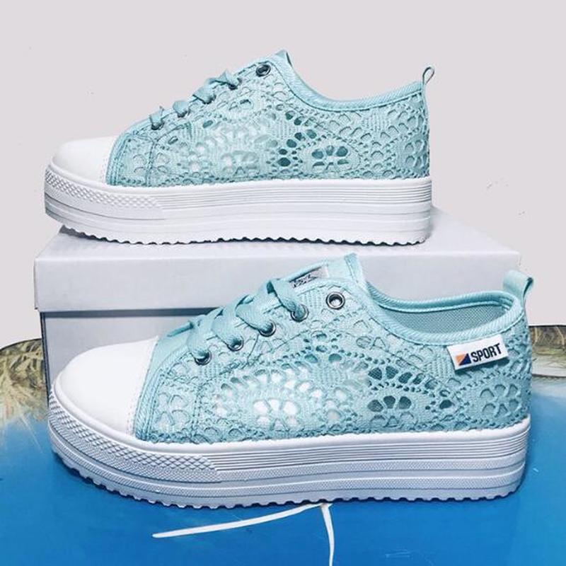 Summer Women Casual Cutouts Lace Canvas Hollow Floral Breathable Platform Flat Vulcanized Shoes Zapatos de mujer Y200801