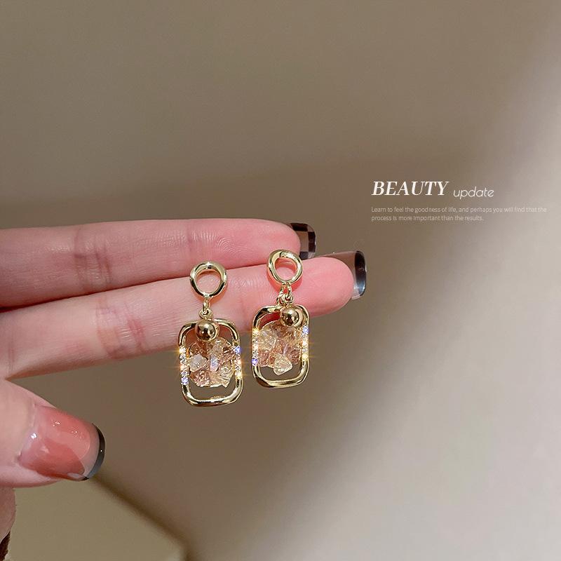 Dangle & Chandelier 925 Silver Needle Personality Square Luxury Earrings For Women 2022vintage Korean Fashion Jewelry Gifts
Dangle & Chandelier 925 Silver Needle Personality Square Luxury Earrings For Women 2022vintage Korean Fashion Jewelry Gifts