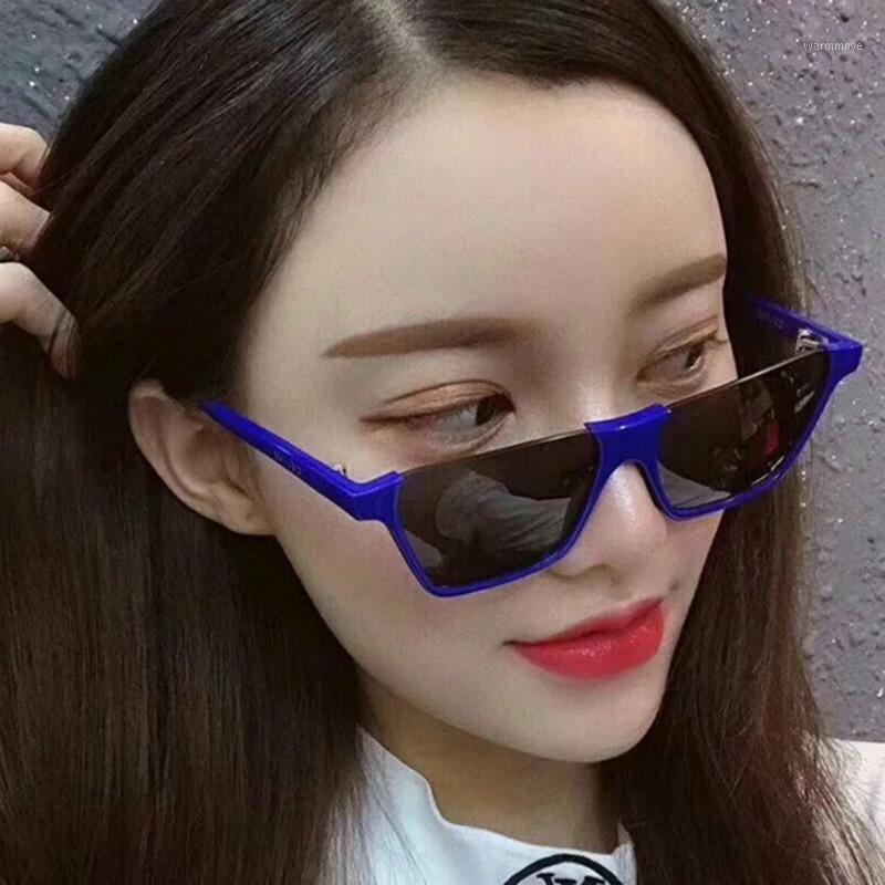 2020 new half frame trimming Sunglasses men's and women's fashionable square Sunglasses retro personalized glasses1 
2020 new half frame trimming Sunglasses men's and women's fashionable square Sunglasses retro personalized glasses1