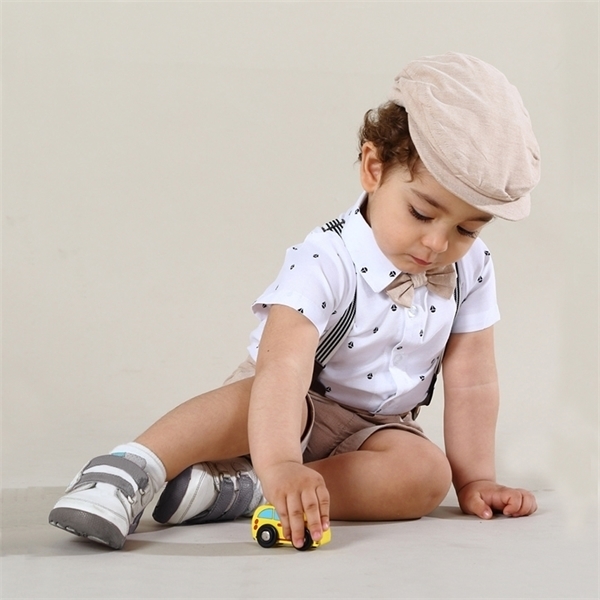 Baby Boy Romper Clothing Set Handsome Bow Suit Newborn 1th Birthday Gift Hat Printed Rompers Belt Infant Children Outfit Clothes Y1105