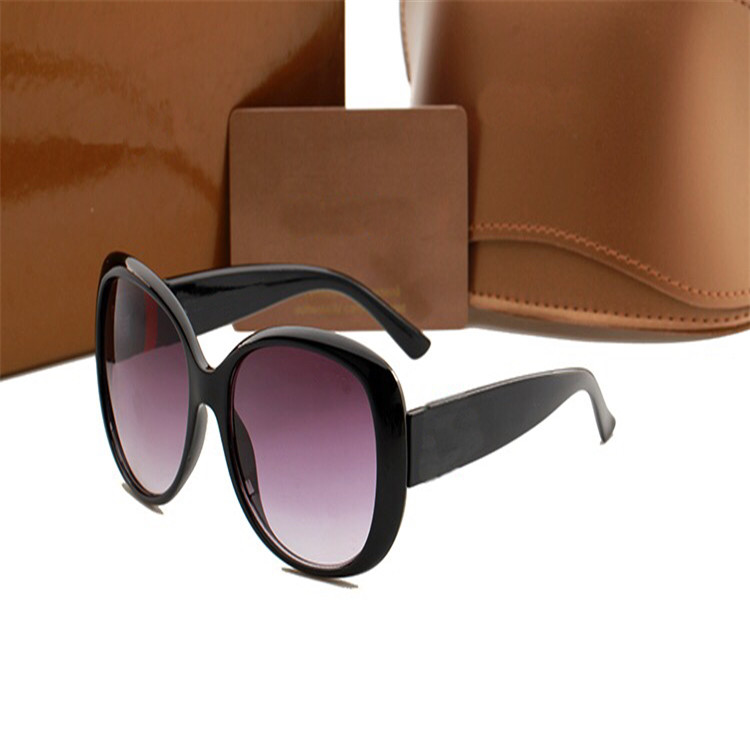 man/Women Sunglasses Luxury Designer Sunglasses Vintage Mens Brand Designer Gold Frame designer SunGlasses Women Top Quality, White;black
man/Women Sunglasses Luxury Designer Sunglasses Vintage Mens Brand Designer Gold Frame designer SunGlasses Women Top Quality, White;black