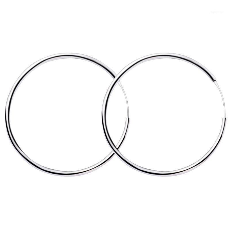 2 Sizes Simple Style Metallic Piercing Silver Plated Hoop Earrings for Women 4 cm 5.4 cm1
2 Sizes Simple Style Metallic Piercing Silver Plated Hoop Earrings for Women 4 cm 5.4 cm1