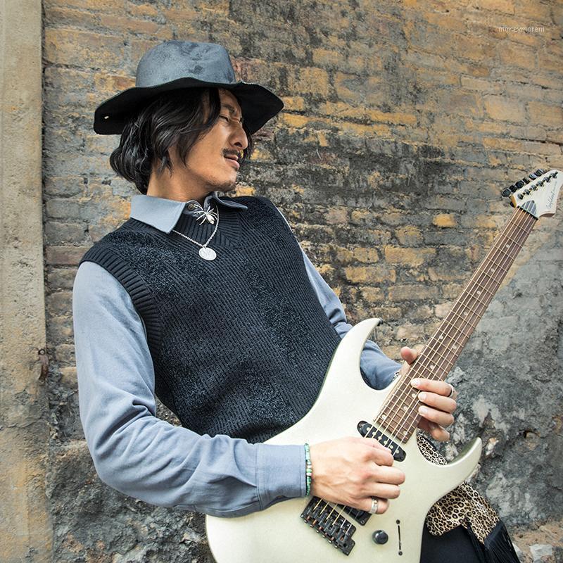 mens British vintage sweater vest Autumn and winter men's V-neck striped casual slim bottoming shirt Sleeveless sweater vest1, Black
mens British vintage sweater vest Autumn and winter men's V-neck striped casual slim bottoming shirt Sleeveless sweater vest1, Black