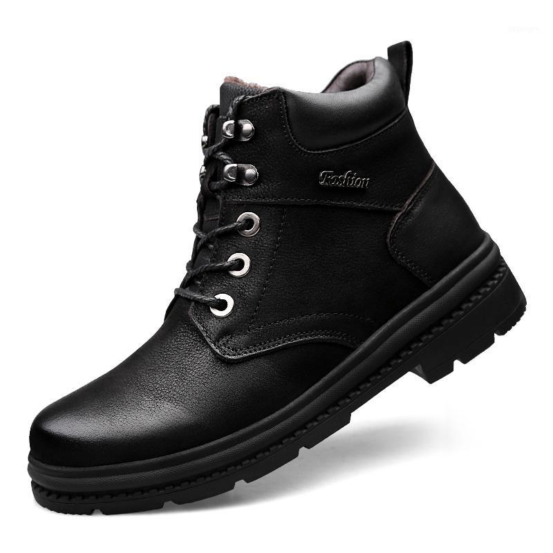 large size men fashion ankle desert boots warm fur snow boots genuine leather winter shoes platform tooling shoe zapatos botas1, Black with fur
large size men fashion ankle desert boots warm fur snow boots genuine leather winter shoes platform tooling shoe zapatos botas1, Black with fur