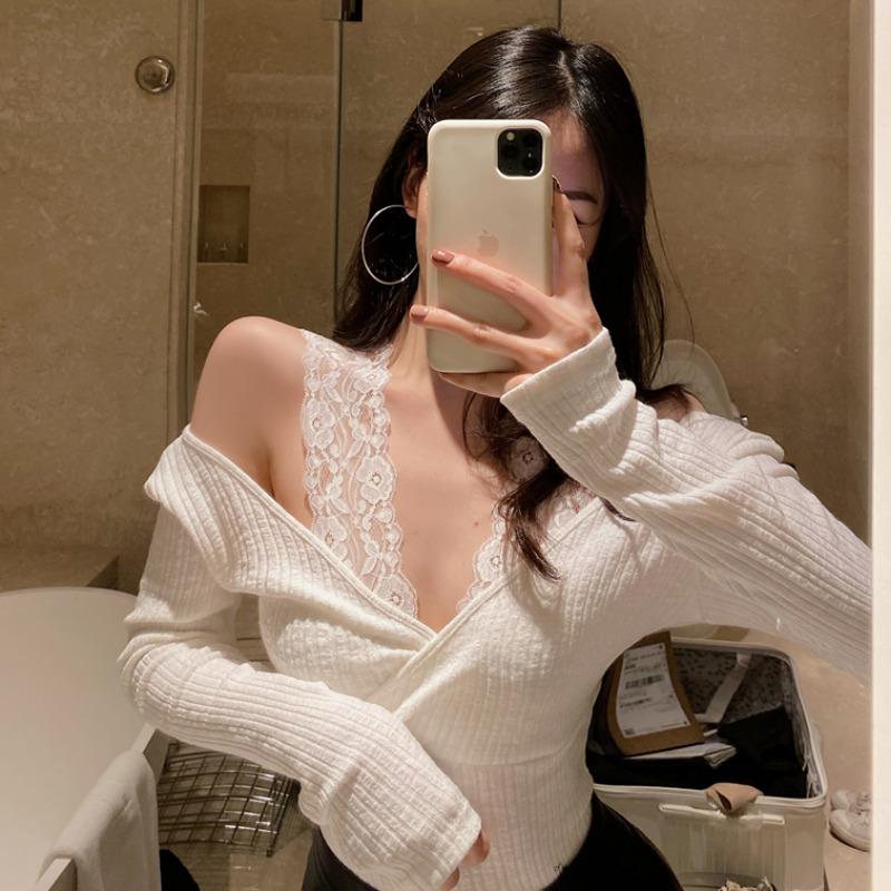 Women's Sweaters Sexy Long Sleeve White Lace Sweater Women Thin Jumpers Wild Solid V Neck Off The Shoulder Halter Knitted Shirts Top Pull Fa, White;black
Women's Sweaters Sexy Long Sleeve White Lace Sweater Women Thin Jumpers Wild Solid V Neck Off The Shoulder Halter Knitted Shirts Top Pull Fa, White;black