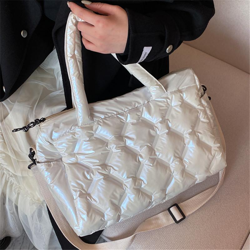 Rhombic Pattern Square Bag for Women Luxury Down Cotton Wide Shoulder Strap Bag Solid Color Lady Large Capacity Tote Handbag Sac, Black 
Rhombic Pattern Square Bag for Women Luxury Down Cotton Wide Shoulder Strap Bag Solid Color Lady Large Capacity Tote Handbag Sac, Black