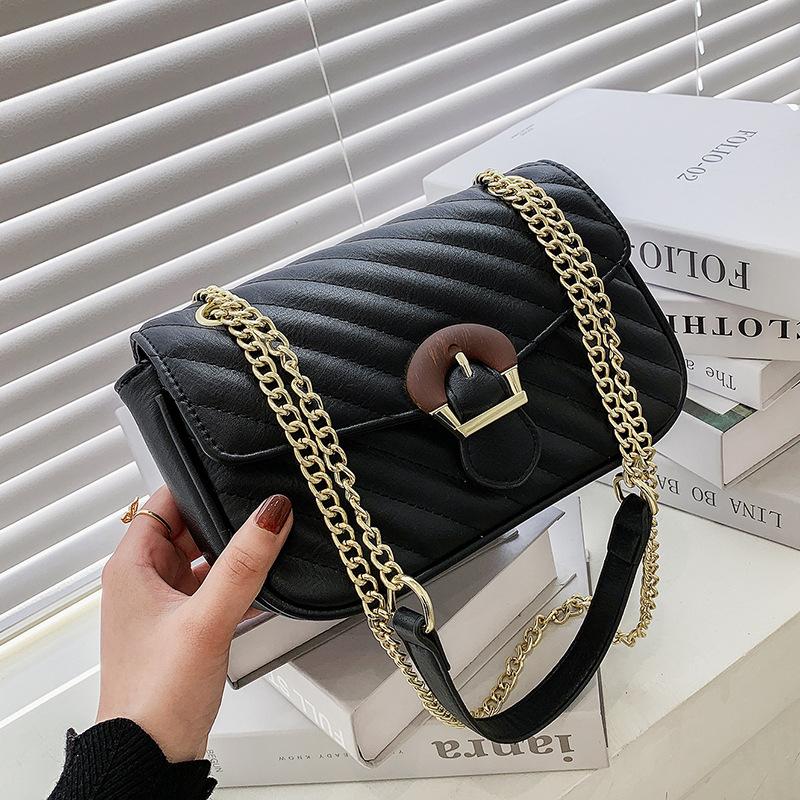 High Quality Ladies Chain Hand Bag 2021 New Trendy Fashion One Shoulder Messenger Bag Retro Embroidery Thread Small Square, Black
High Quality Ladies Chain Hand Bag 2021 New Trendy Fashion One Shoulder Messenger Bag Retro Embroidery Thread Small Square, Black