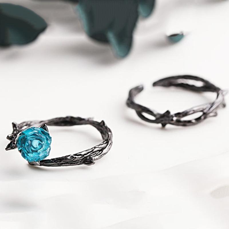 Retro Creative Couple Rings Black Color Rose Flowers Thorns Design Finger Ring Blue Crystal Open Vintage Rings
Retro Creative Couple Rings Black Color Rose Flowers Thorns Design Finger Ring Blue Crystal Open Vintage Rings