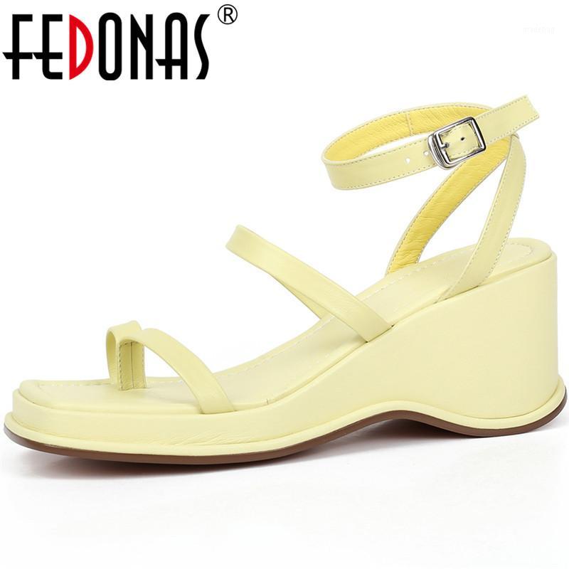 FEDONAS Retro Genuine Leather Wedged Sandals For Women'Footwear 2020 Summer High Heels Pumps Buckle Wedding Working Shoes Woman1, Jindianbai
FEDONAS Retro Genuine Leather Wedged Sandals For Women'Footwear 2020 Summer High Heels Pumps Buckle Wedding Working Shoes Woman1, Jindianbai