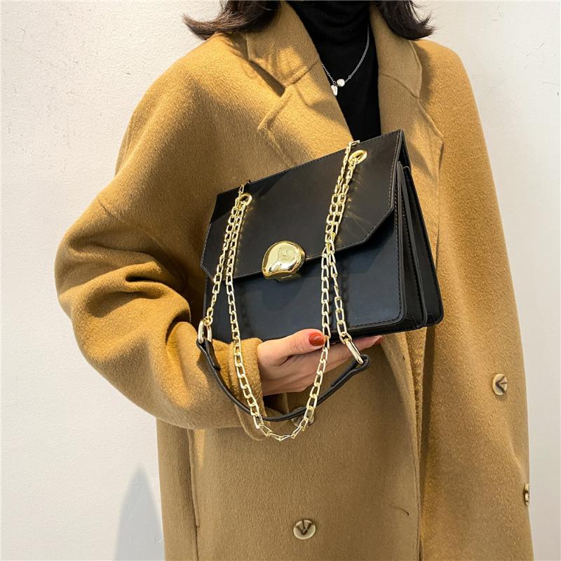 Large Women's Shoulder Bags Fashion PU Leather Female Crossbody Bag With Chain Strap Square Daily Shopper Bag Black Brown
Large Women's Shoulder Bags Fashion PU Leather Female Crossbody Bag With Chain Strap Square Daily Shopper Bag Black Brown