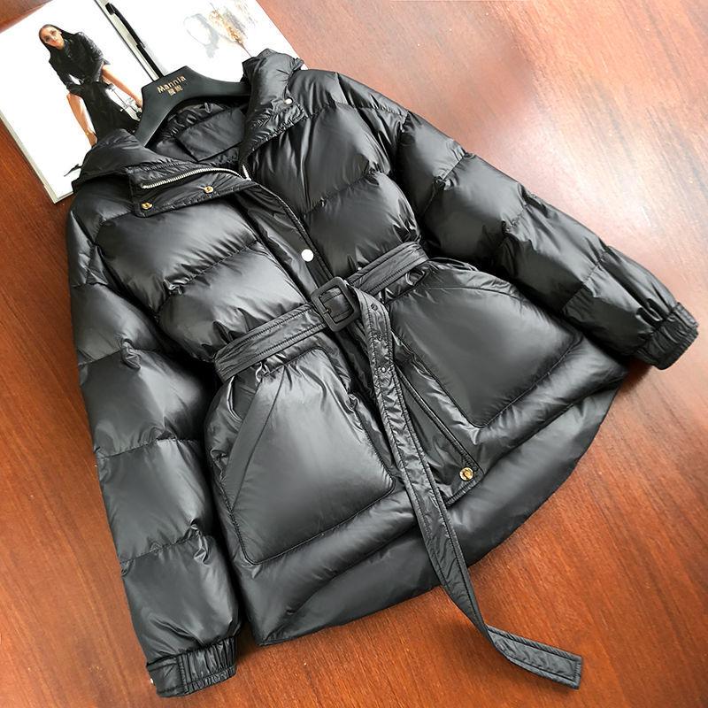 Women 2020 Winter New Fahsion White Duck Down Jackets Female Thicken Hooded Outwears Ladies Warm Slim Overcoat with Belt P124, Beige
Women 2020 Winter New Fahsion White Duck Down Jackets Female Thicken Hooded Outwears Ladies Warm Slim Overcoat with Belt P124, Beige