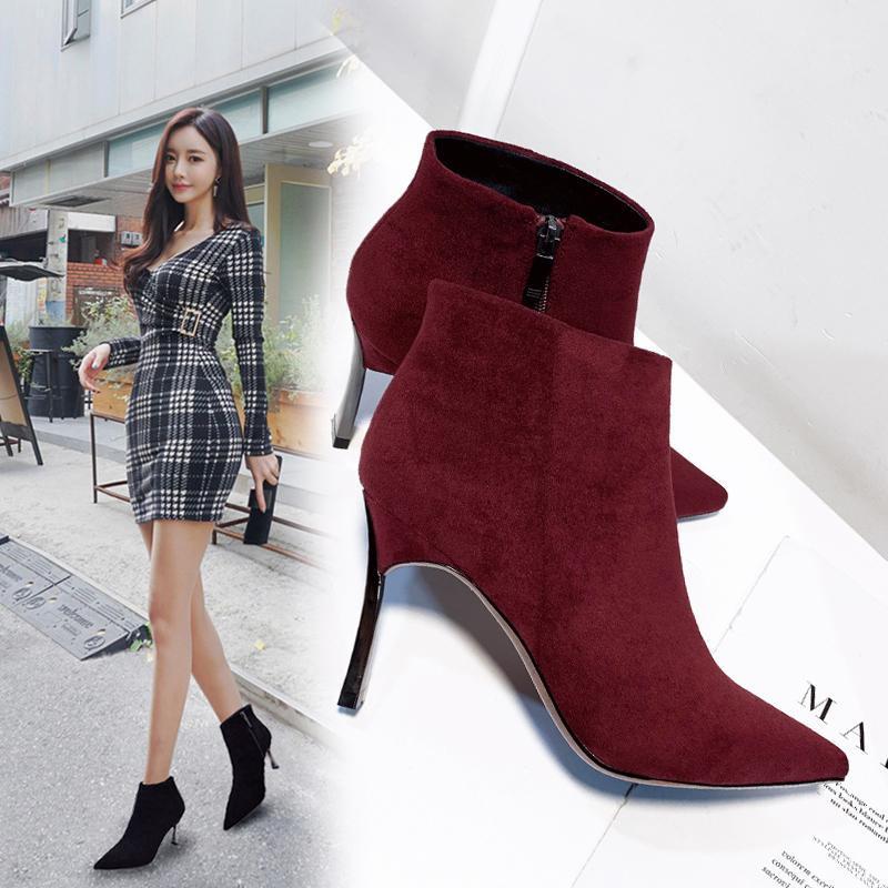 Med Heel Boots Zipper Female Shoes Winter Footwear High Heel Ladies Rock Rubber Pointy 2021 Ankle Red Rome Riding Solid Pointed1
Med Heel Boots Zipper Female Shoes Winter Footwear High Heel Ladies Rock Rubber Pointy 2021 Ankle Red Rome Riding Solid Pointed1