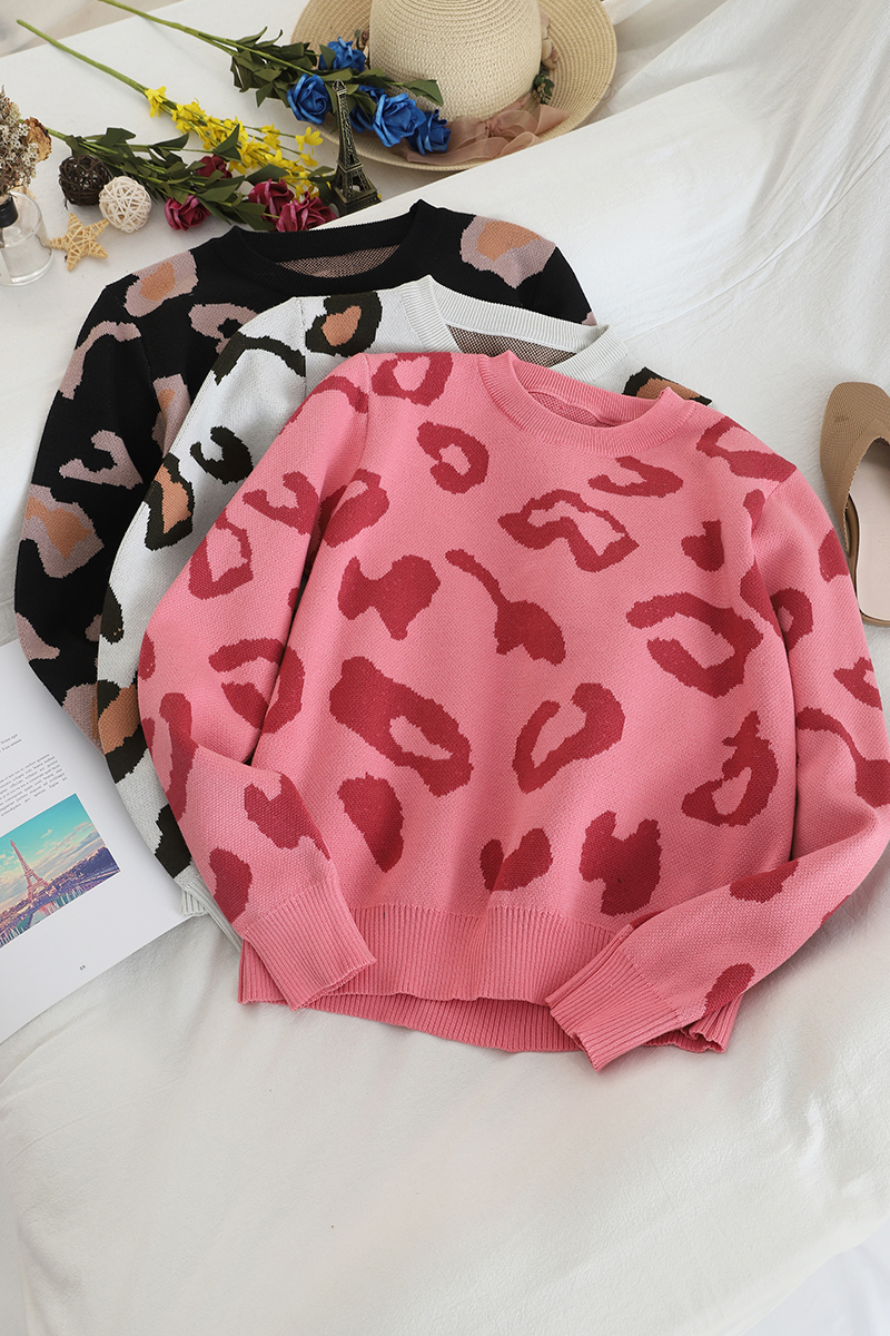 Heliar Cow Polka Dot Pattern O-neck Women Sweater Long Sleeve Casual Loose Englend Style Knitting Pullovers Women Cute Sweater 201221