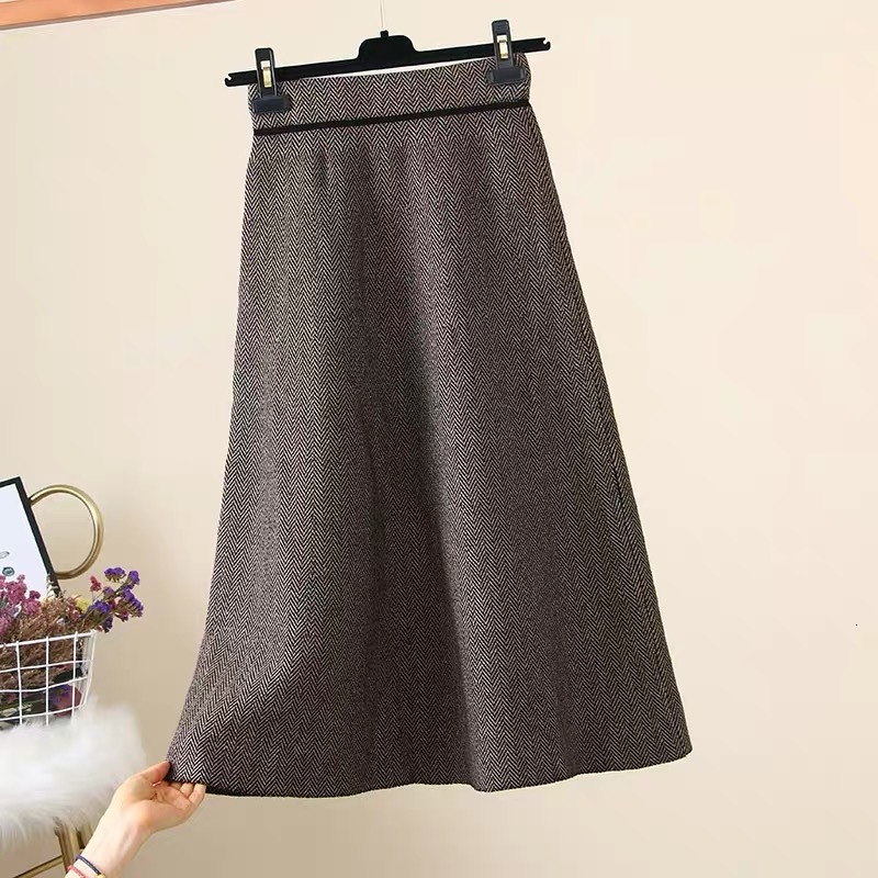 2021 New Vintage Autumn Winter Women Thick Sweater Umbrella Skirt High Waist Midi Knitted A-line Female Solid Elegant Skirts 749z, Camel
2021 New Vintage Autumn Winter Women Thick Sweater Umbrella Skirt High Waist Midi Knitted A-line Female Solid Elegant Skirts 749z, Camel