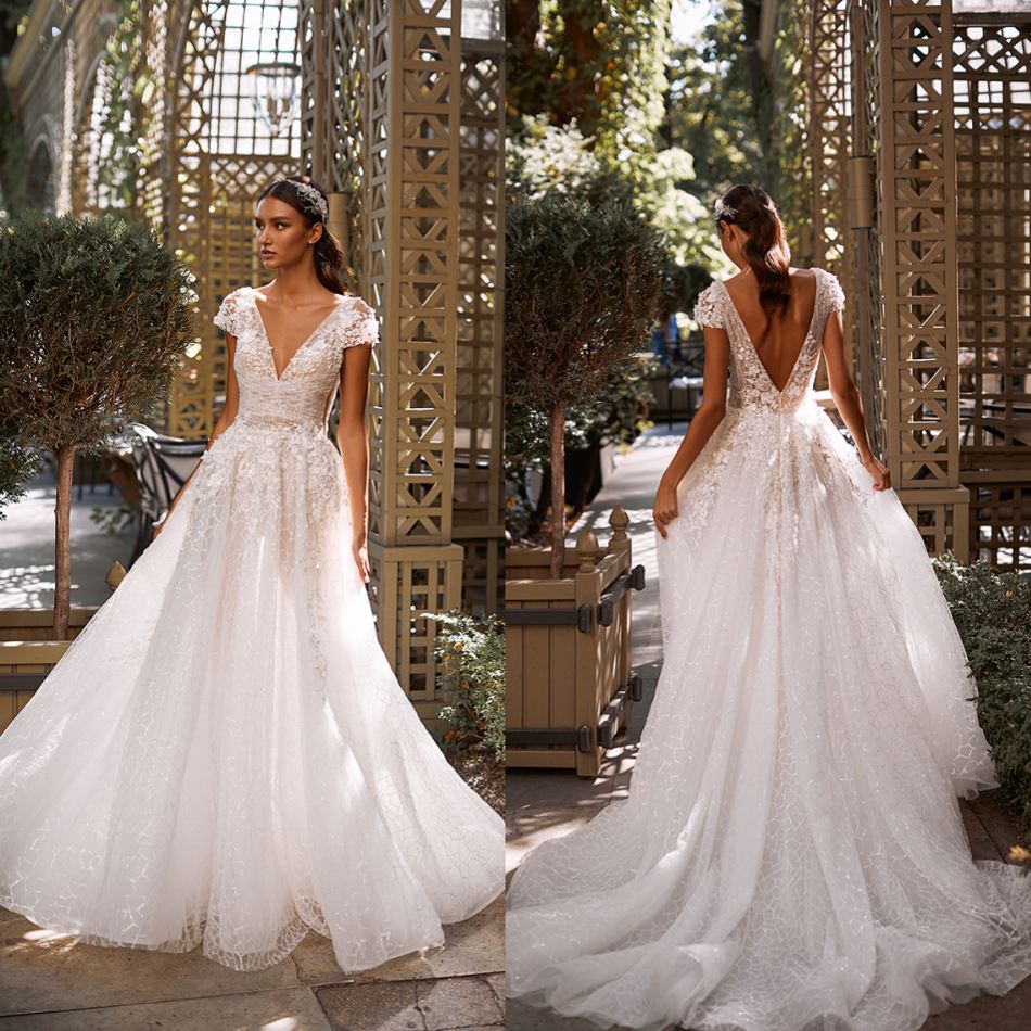 Elegant A-Line Wedding Dresses V Neck Capped Sleeve Lace Appliques Bridal Gowns Custom Made Backless Sweep Train Wedding Dress, Champagne
Elegant A-Line Wedding Dresses V Neck Capped Sleeve Lace Appliques Bridal Gowns Custom Made Backless Sweep Train Wedding Dress, Champagne