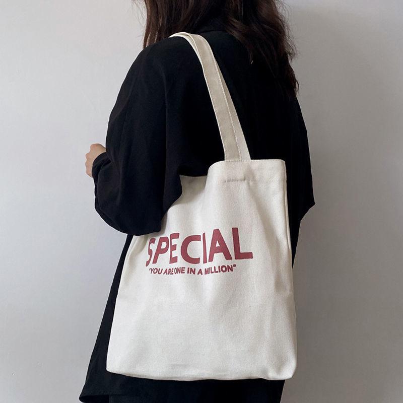 2021 new Korean style classic letters simple canvas bag ins college style casual shoulder canvas bag, White
2021 new Korean style classic letters simple canvas bag ins college style casual shoulder canvas bag, White