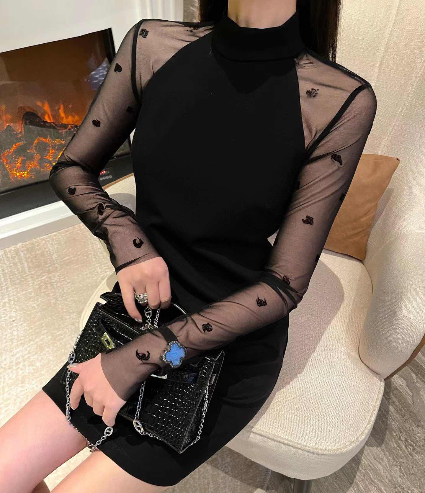 Women' dress spring summer designer short skirt fashion high neck mesh sleeve sexy Party dresses high quality Size -L, Make up for price
Women' dress spring summer designer short skirt fashion high neck mesh sleeve sexy Party dresses high quality Size -L, Make up for price