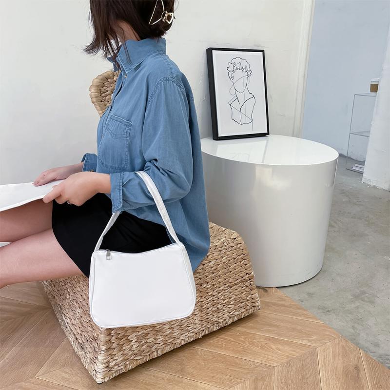 Casual Street Commuter Tote Female Solid Nylon Zipper Underarm Bag Money Purses Travel Small Purses Handbags, Black
Casual Street Commuter Tote Female Solid Nylon Zipper Underarm Bag Money Purses Travel Small Purses Handbags, Black