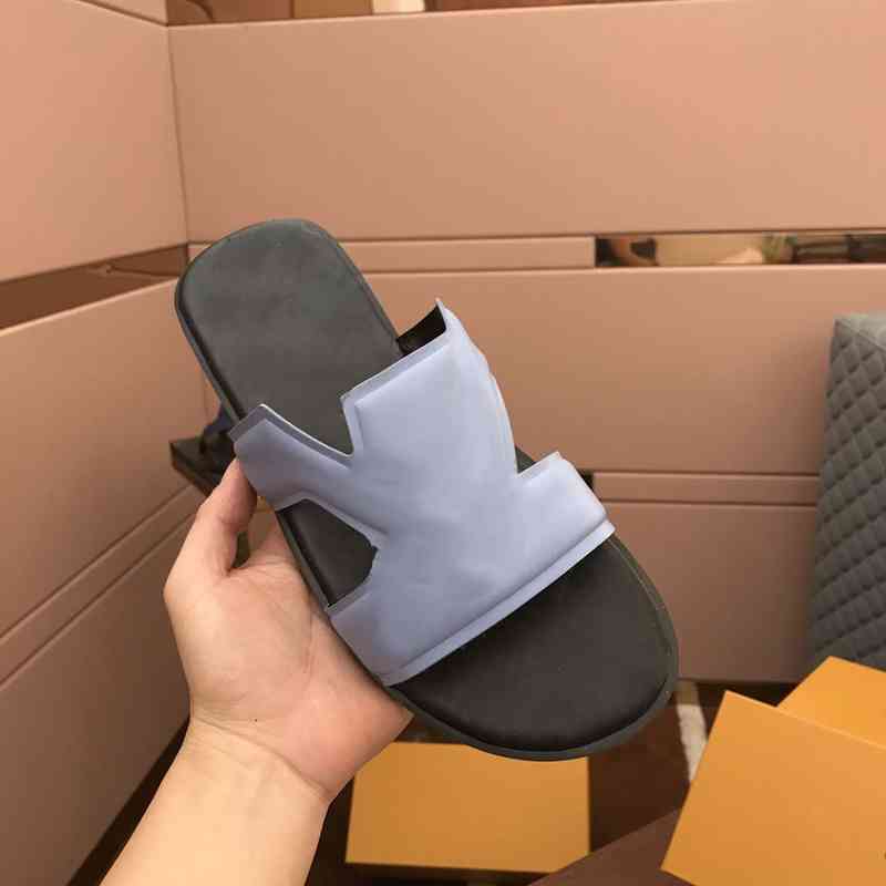 Sandals Ladies Slippers Designer Fashion High Quality Mens Non-slip Waterproof Classic Spring and Autumn Rubber Material 38-45 10Q7, #10
Sandals Ladies Slippers Designer Fashion High Quality Mens Non-slip Waterproof Classic Spring and Autumn Rubber Material 38-45 10Q7, #10