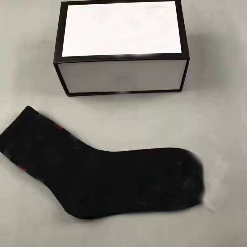 4Pairs/box Tiger Embroidery Winter Sports Mens Socks Fashion Cotton Women Sock Novelty New Embroidery Soft High quality Male Female Socks, Extra fee for shipping;no socks
4Pairs/box Tiger Embroidery Winter Sports Mens Socks Fashion Cotton Women Sock Novelty New Embroidery Soft High quality Male Female Socks, Extra fee for shipping;no socks