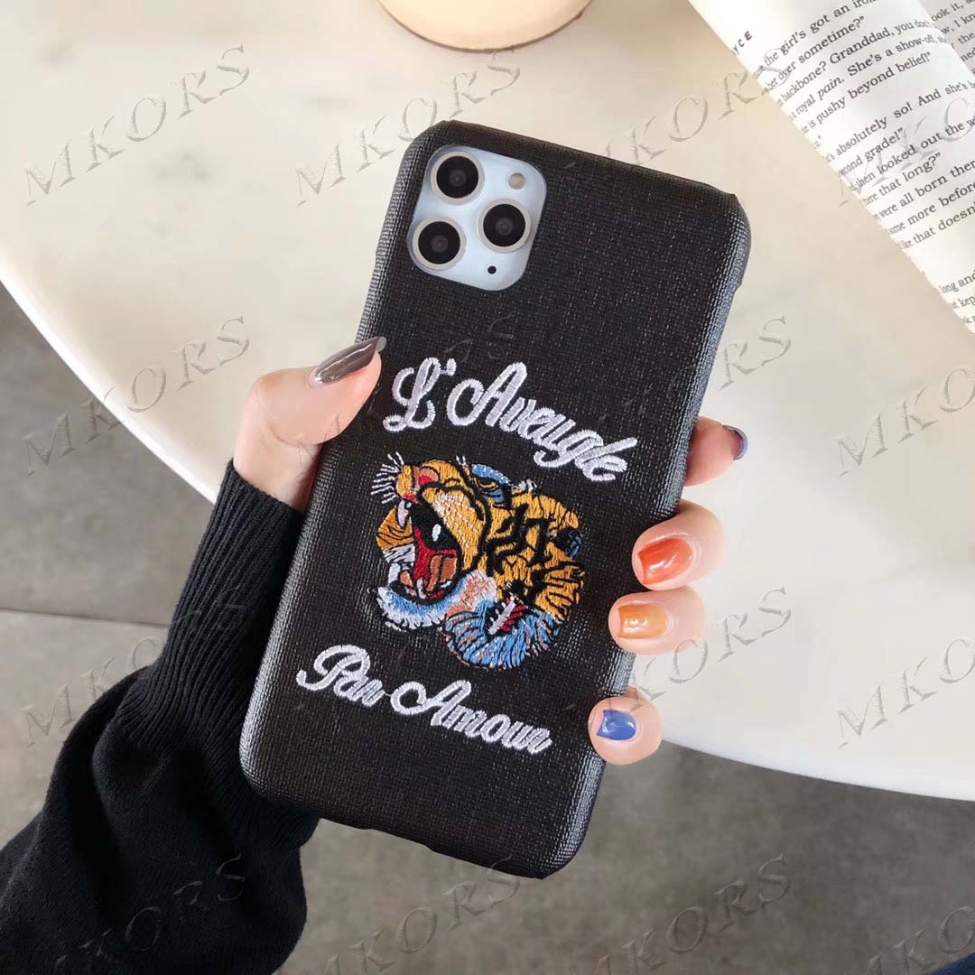 Fashion Letter Design 3D Embroidery Tiger Phone Case for iPhone 12 11 12pro 11pro X Xs Max Xr 8 7 6 6s Plus Leather SKin Cover Shell, Black
Fashion Letter Design 3D Embroidery Tiger Phone Case for iPhone 12 11 12pro 11pro X Xs Max Xr 8 7 6 6s Plus Leather SKin Cover Shell, Black